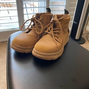 Zara Toddler Boy’s Hiking Track Sole Boots Size US: 10.5 EU:27